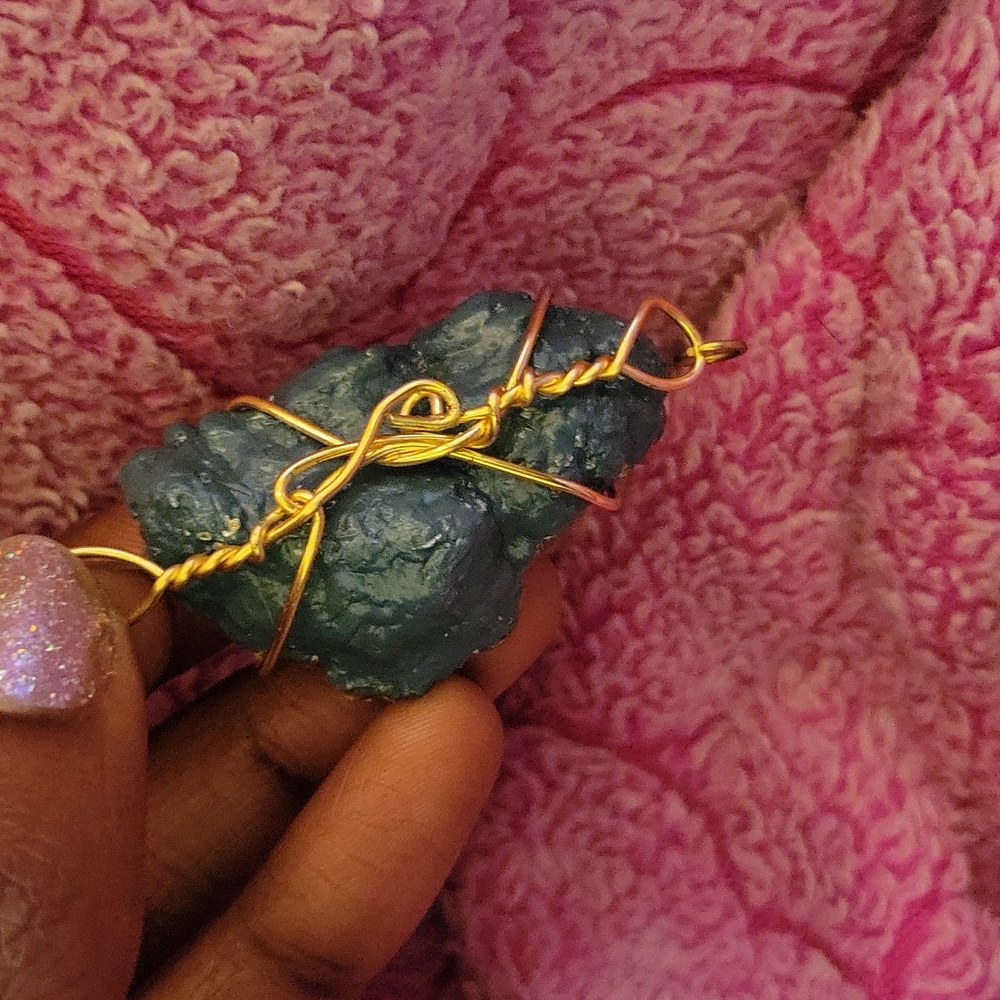 Geode Charm - Picture 3 of 5